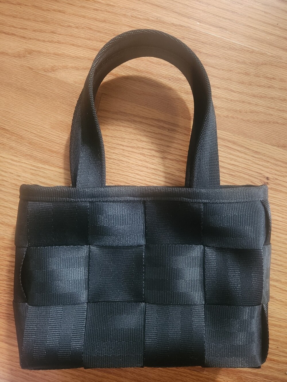 Original Harveys Mini Seatbelt Black Purse Made In The USA